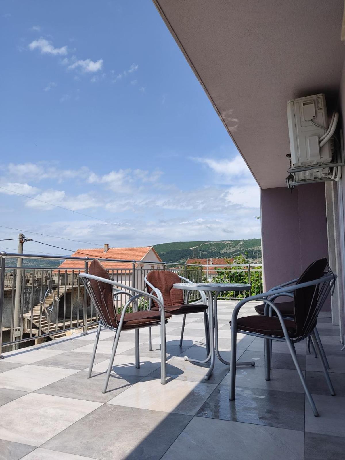 Apartman Dakovic Bileća Exterior foto
